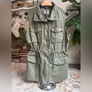 OLD NAVY Ladies' Utility Cargo Vest